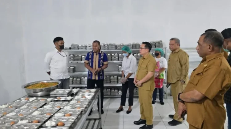 Wagub  NTT Tinjau Aktifitas  Pelayanan SPPG Mutiara Alor