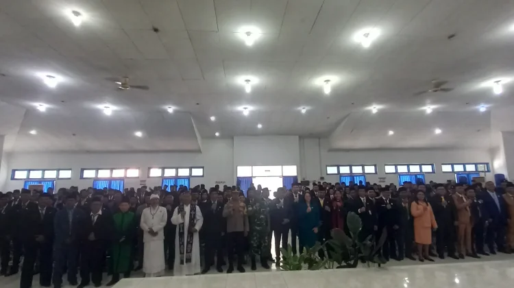Bupati Sumba Timur Tekankan Integritas dan Kinerja Aparatur