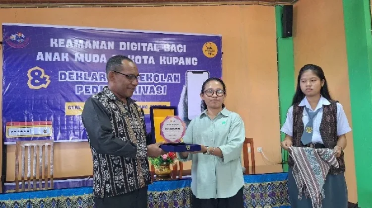 Power Hub Girl Gelar Roadshow Ajak Sekolah Peduli Keamanan Digital