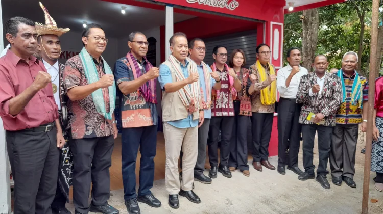 Menteri Koperasi Dorong KMP Manulai II Jadi Penggerak Ekonomi Rakyat NTT