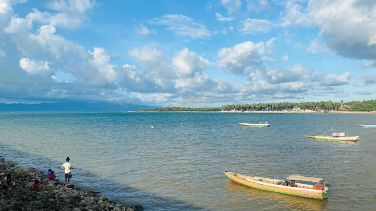 Gelombang Laut NTT Berpotensi Sedang hingga 2,5 Meter