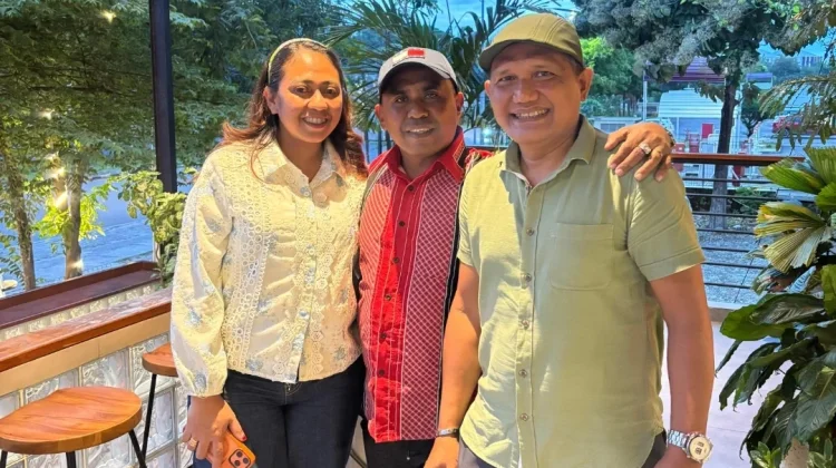 Jualan Es Manis dan Nasi Bungkus Demi Sekolah, Simson Polin Kini Duduk di DPRD NTT