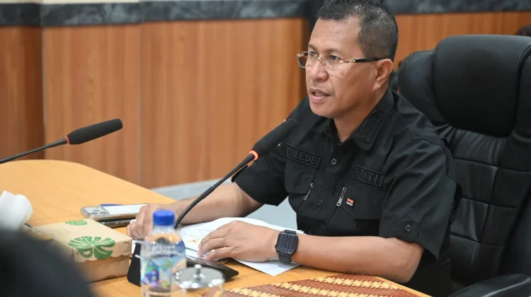Bupati Kupang minta ASN Jadi Teladan Kepatuhan Membayar Pajak