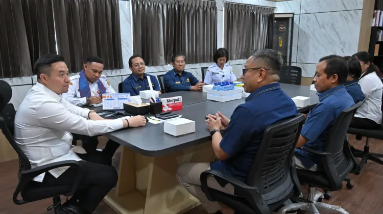 Wali Kota Kupang Dorong Kepatuhan Pajak ASN dan Usaha