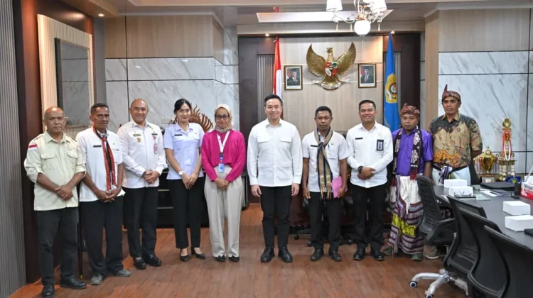 Kunjungan Menteri Dorong Peningkatan Pendidikan Kota Kupang