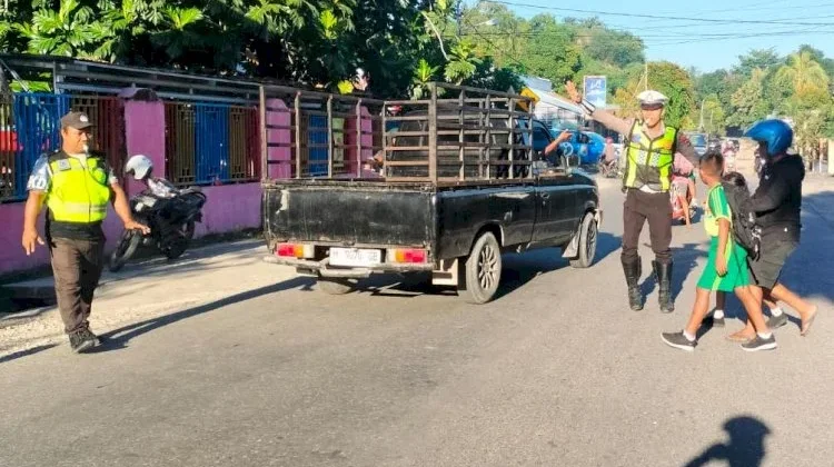 Satlantas Polres Sumba Timur Gencarkan Gatur Pagi Demi Kelancaran
