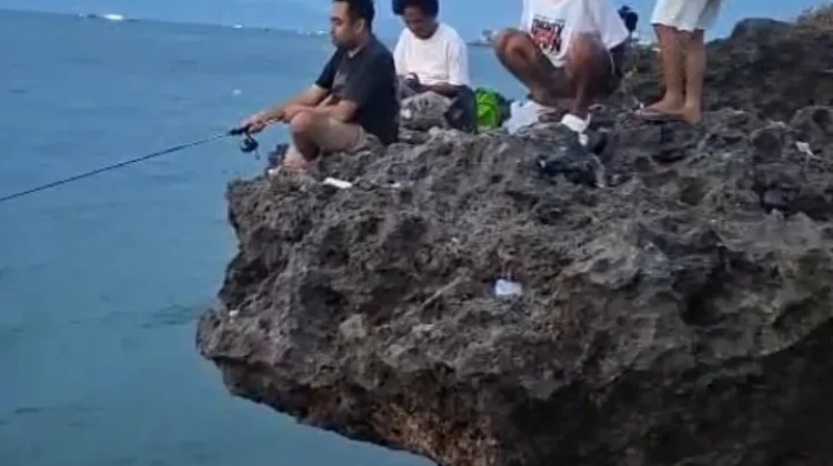 Mulai Hobi Baru? Simak 5 Tips Penting Bagi Pemancing Pemula di Perairan Laut