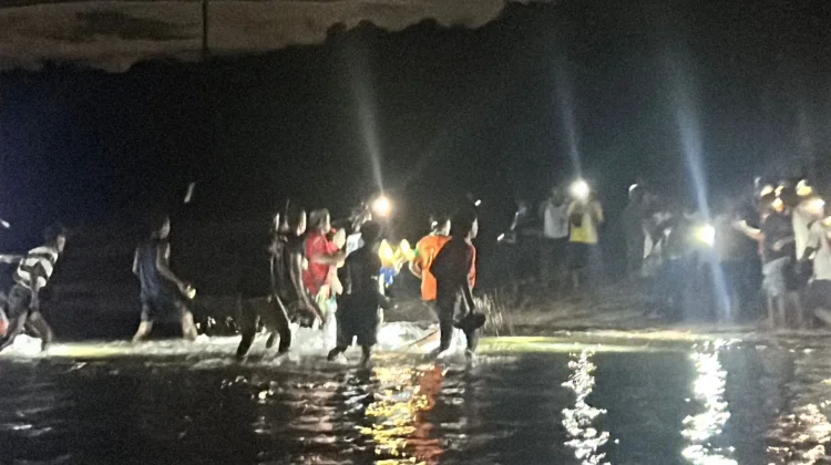 Dua Remaja Terseret Gelombang di Pantai Leli Rote Ndao, 1 Tewas 1 Selamat