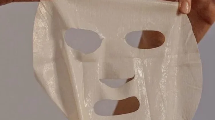 Simak Manfaat Menggunakan Sheet Mask