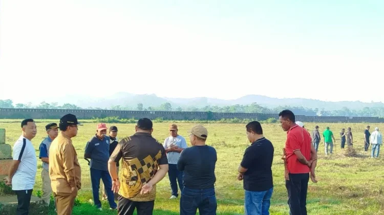 Bupati Sumba Barat Pimpin Kerja Bakti Dukung Indonesia ASRI