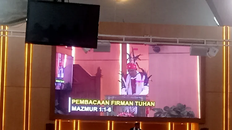 Etnis Budaya Alor Pantar Warnai Ibadah GMIT Koinonia