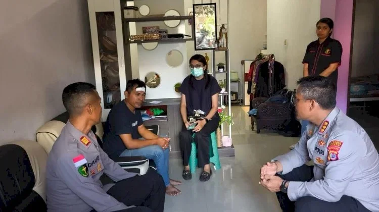 Kapolresta Kupang Kota Jenguk Anggota yang Terluka saat Aksi Unjuk Rasa