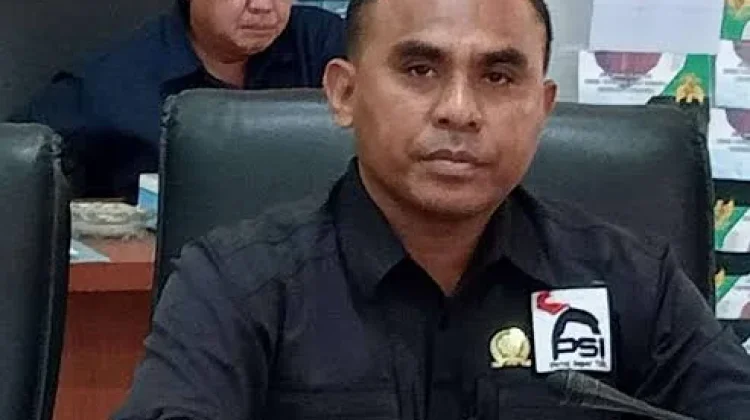 Simson Polin Kawal Distribusi Stok BBM ke Rote Ndao