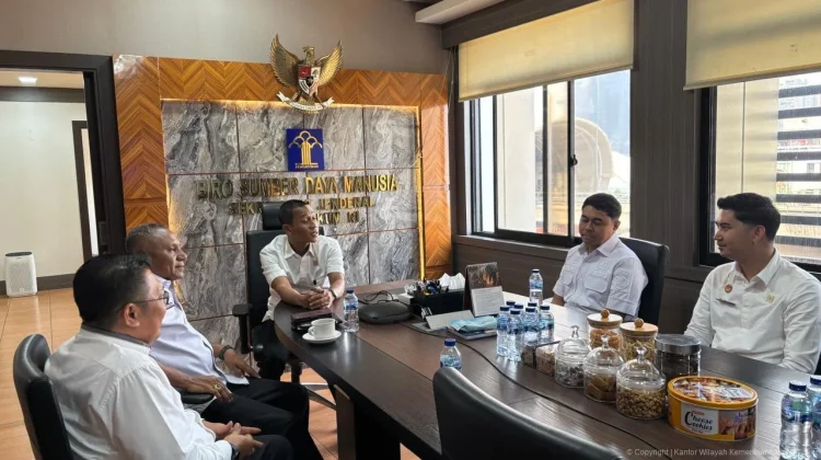 Kakanwil Kemenkum NTT Audiensi Bersama Kepala Biro SDM
