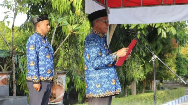 Wabup Sumba Barat Tekankan Disiplin ASN dan Penataan Pasar