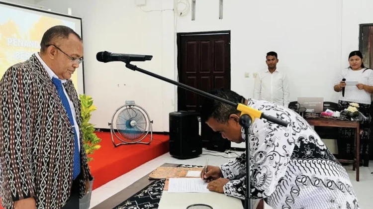 Pengurus Baru MGMP PAK SMA Rote Ndao Resmi Dikukuhkan