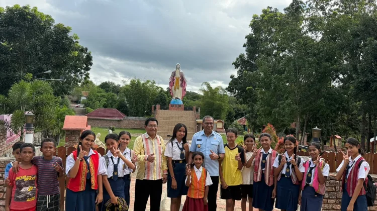 Wagub NTT Kunjungi Gereja Katolik St. Antonius Padua Sasi di TTU