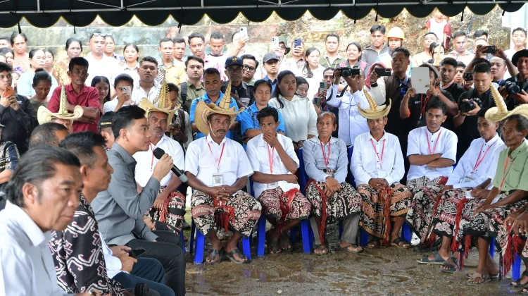 Bersua Petani Rumput Laut Rote, Wapres Gibran Dorong Modernisasi dan Hilirisasi