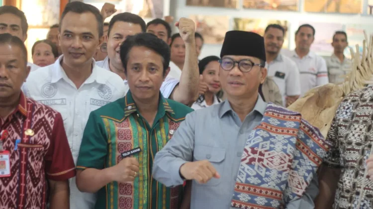 Lifuleo Jadi Contoh Pengembangan Pariwisata dan Rumput Laut