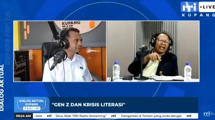 Profesor Simon Sabon Ola Soroti Budaya Membaca Generasi Muda