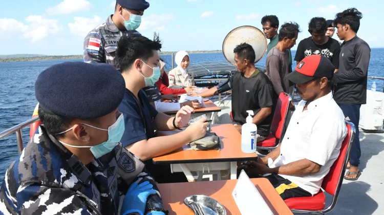 Kodaeral VII Gelar Baksos Bagi Masyarakat di KAL Welling II-7-15