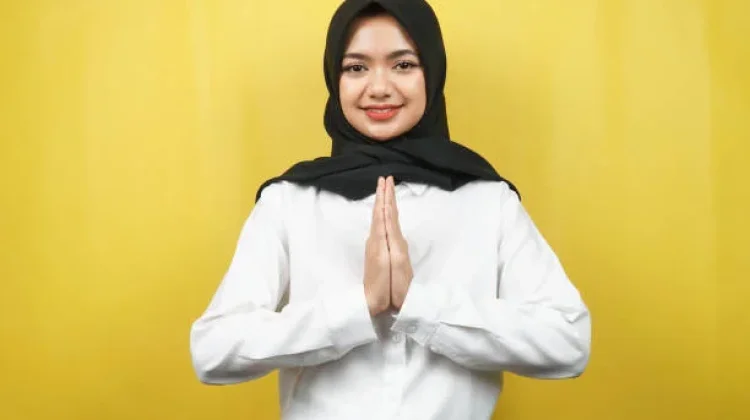 Busana yang Sesuai untuk Merayakan Iduladha