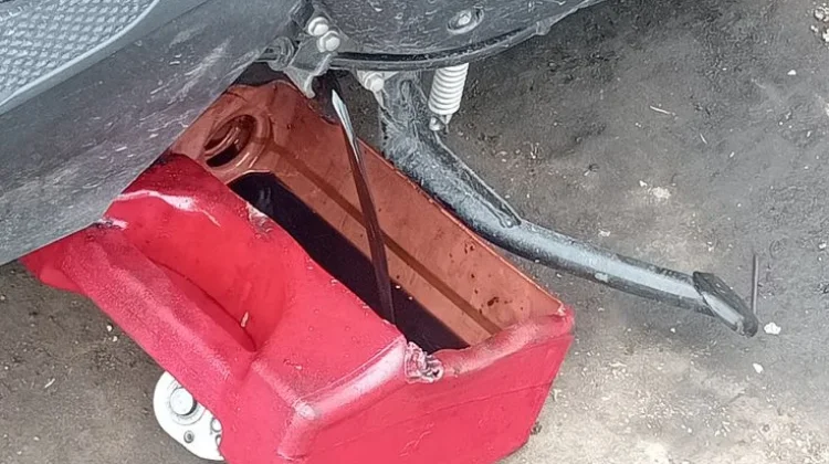 Apa Itu Oli Gardan? Fungsi dan Pentingnya bagi Motor Matic