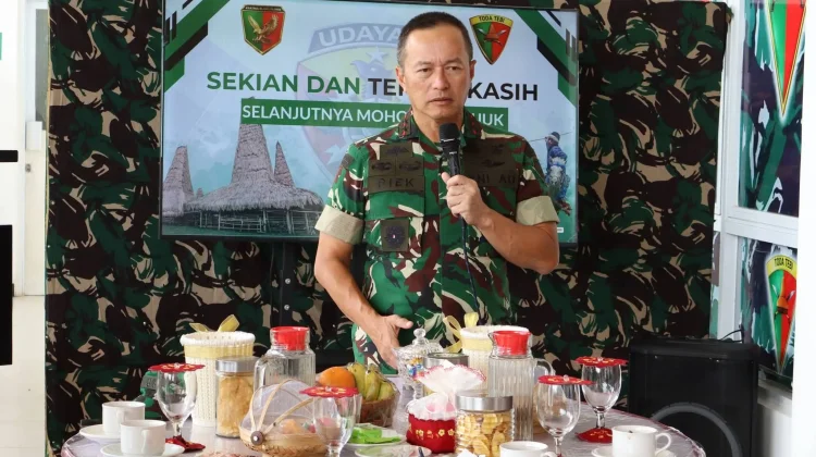 Pangdam Udayana Tinjau Yon Toda Tebi Didampingi Dandim