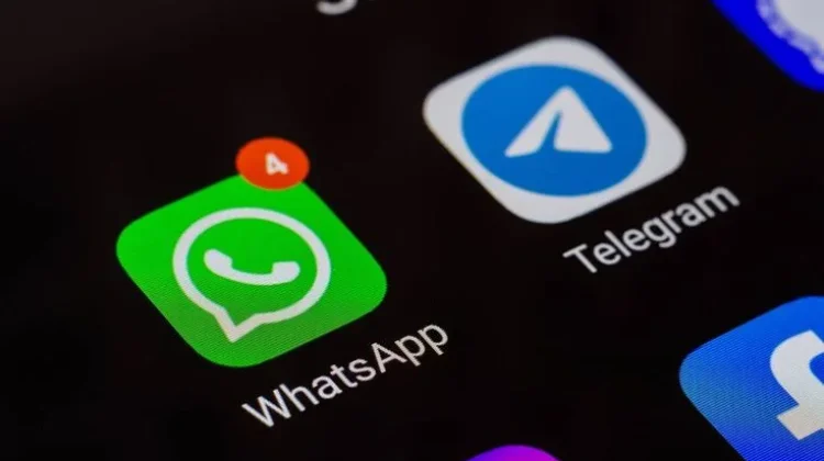WhatsApp di iPhone Kini Bisa Gunakan Dua Akun Sekaligus