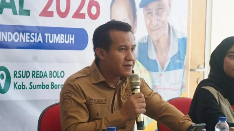 Wabup Dominikus Buka Bakti Sosial HUT Lansia Nasional