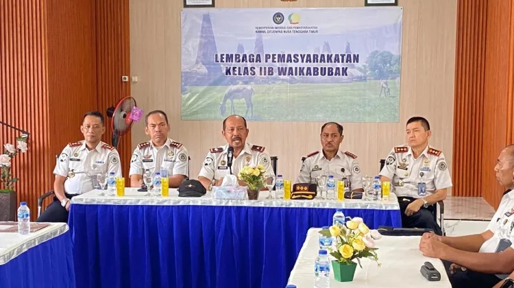 Ketut Akbar Himbau Pegawai  Pemasyarakatan Kelas IIB Waikabubak Jaga Kekompakan