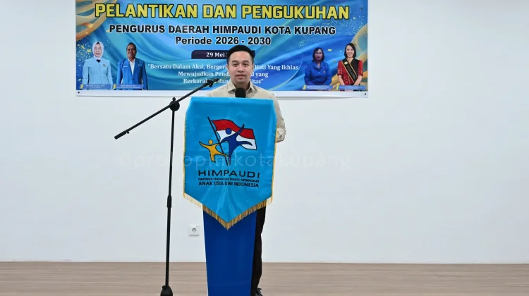 Lantik Pengurus HIMPAUDI, Wali Kota Kupang Berpesan Ciptakan Generasi Emas