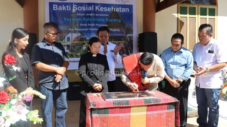 Dorong Penguatan Pendidikan Pemkot  Resmikan Yayasan Sola Gratia