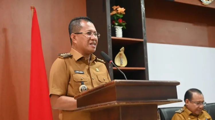 Bupati Kupang Lepas  Mahasiswa KKN UPG 1945 NTT