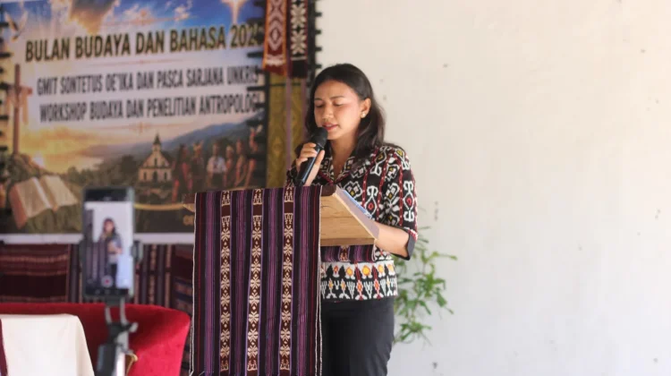 Wakil Bupati Kupang Ajak Generasi Muda Lestarikan Bahasa dan Tradisi
