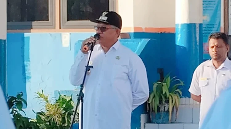 Wakil Bupati Sumba Barat Pimpin Apel Tegaskan Disiplin, Evaluasi Ketertiban Publi