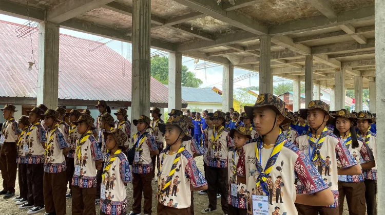 SMPS Putri St. Xaverius Kefamenanu Lepas 32 Anggota Pramuka ke Sumedang