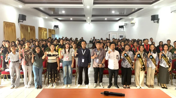 Tingkatkan Literasi, Balai Bahasa NTT Bekali Penulisan Esai Bagi 600 Generasi Muda