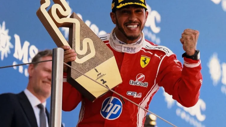Hamilton Menang Perdana Bersama Ferrari