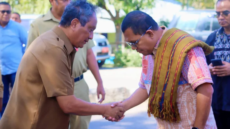 Wabup Dukung NTT Mart dan Gerakan Belajar