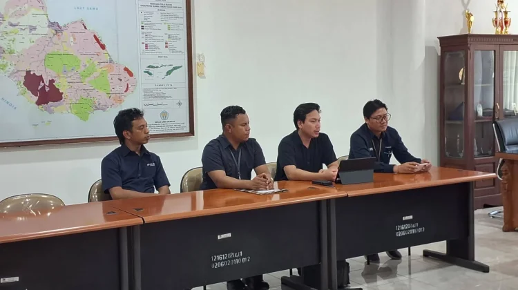 Pelindo Kembangkan Kampung Wisata Pantai Walakiri Berbasis Masyarakat Lokal