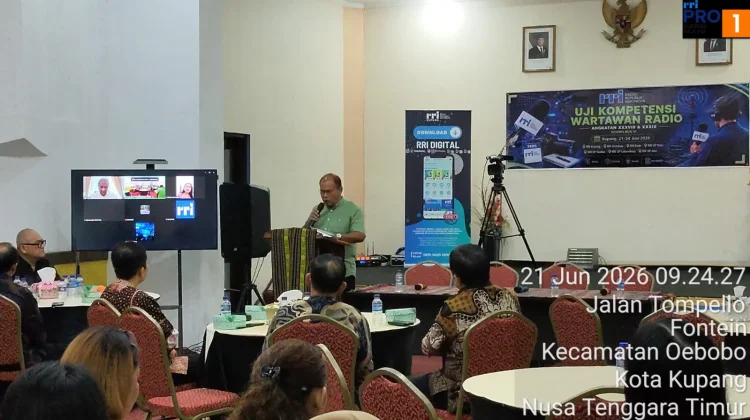 UKWR RRI di Kupang Perkuat Kompetensi Etika dan Integritas Wartawan