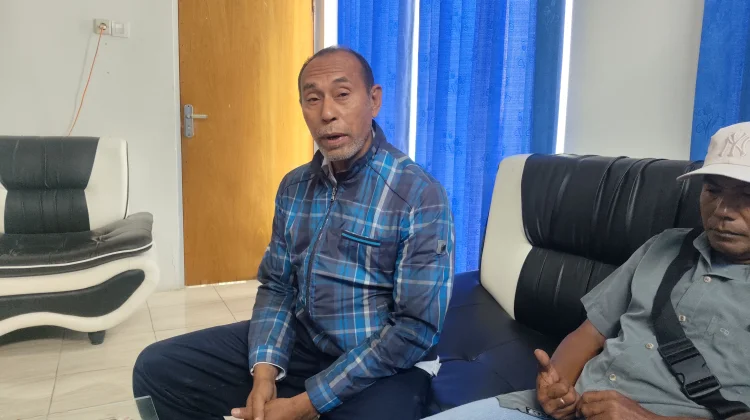 Kapal Express Bahari Tunda Pelayaran Demi Keselamatan