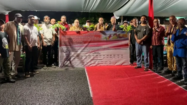 Wagub NTT Pimpin Deklarasi Damai Pemuda Alor , Serukan Persatuan dan Akhiri Konflik