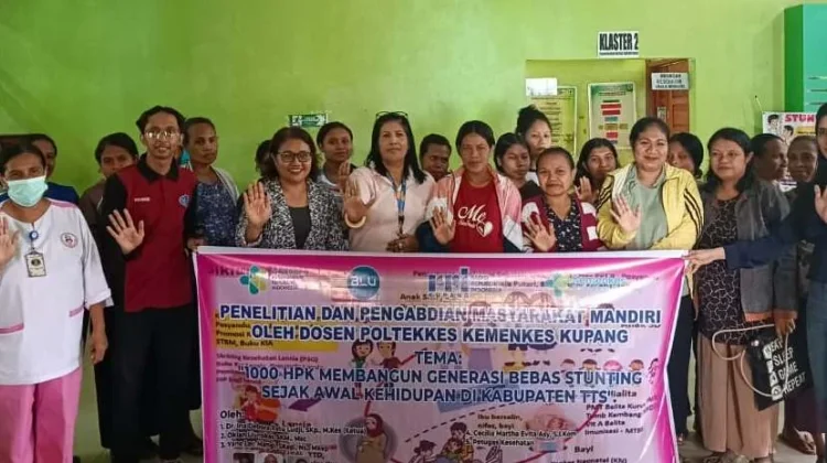 Dosen Poltekkes Kemenkes Kupang Edukasi 1000 HPK bagi Ibu Hamil