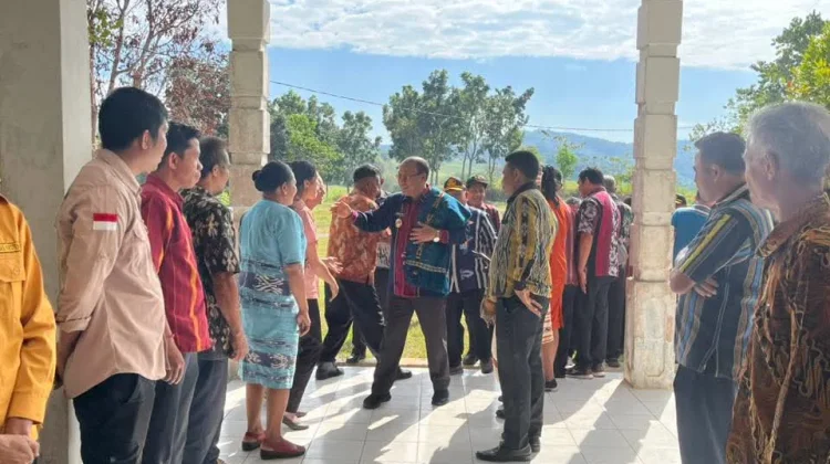 Bupati Sumba Barat Kunker ke Kecamatan Laboya Barat, Berikan Arahan Pembangunan