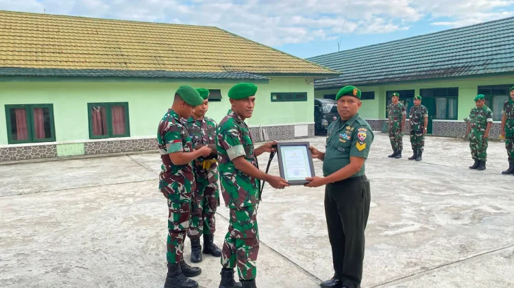 Dandim Sumba Barat Lepas Personel Pindah Satuan Tugas