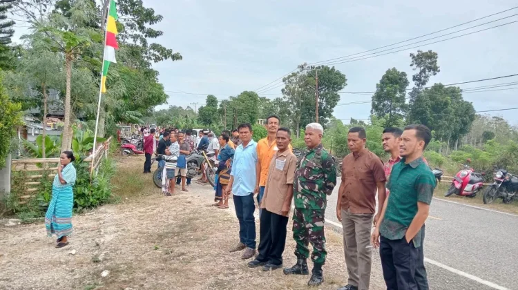 Ciptakan Rasa Nyaman Babinsa Amankan Ibadah Minggu di Gereja