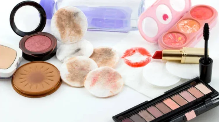 Kapan Make Up Harus Diganti? Kenali Masa Pakai Kosmetik agar Kulit Tetap Sehat