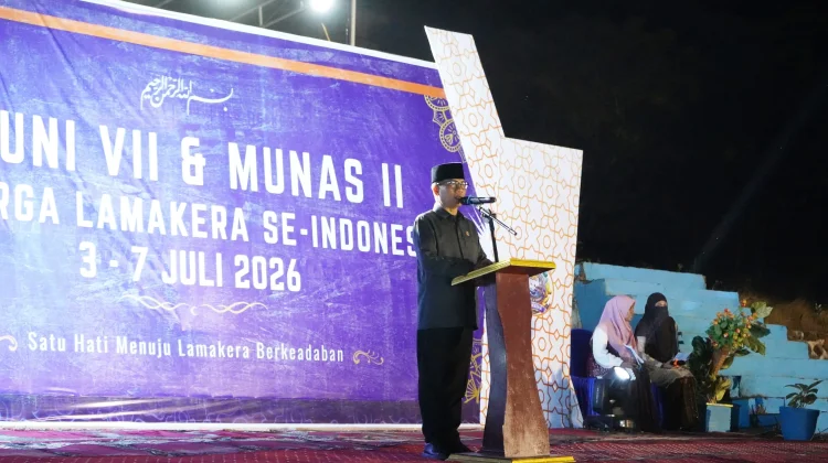 Mendes PDT dan Wagub NTT Hadiri Pembukaan Reuni VII dan Munas II Keluarga Lamakera